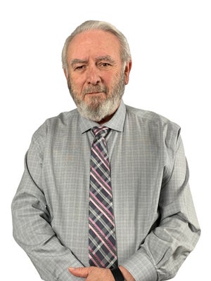 Portrait of Don Dickson, Managing Broker, Associate.